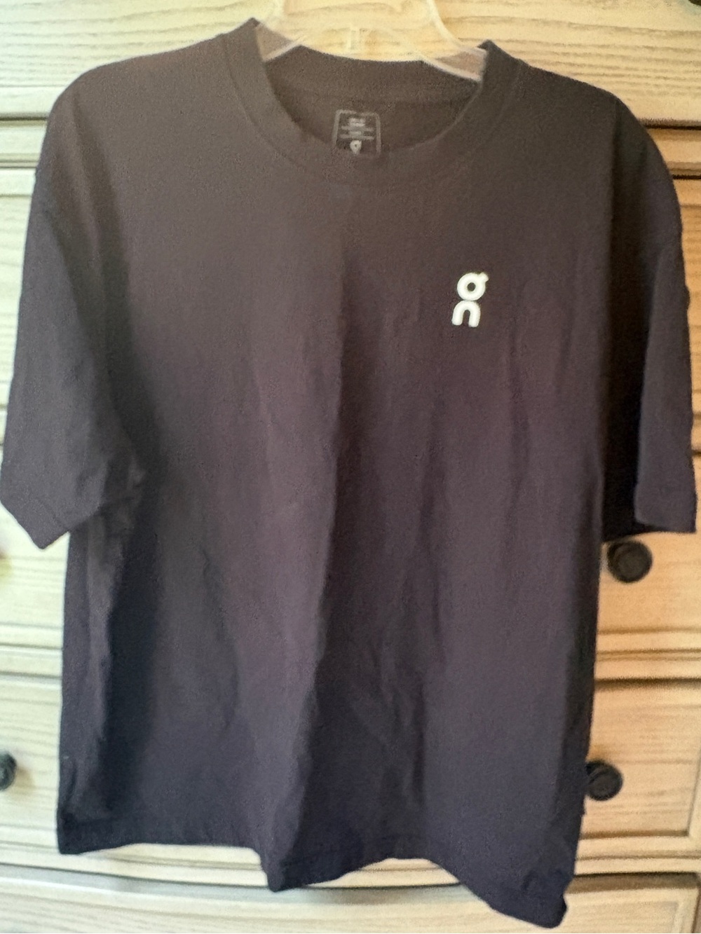 On Running Graphic-T Athletic Tech Shirt Large Black Performance Mens Gym
